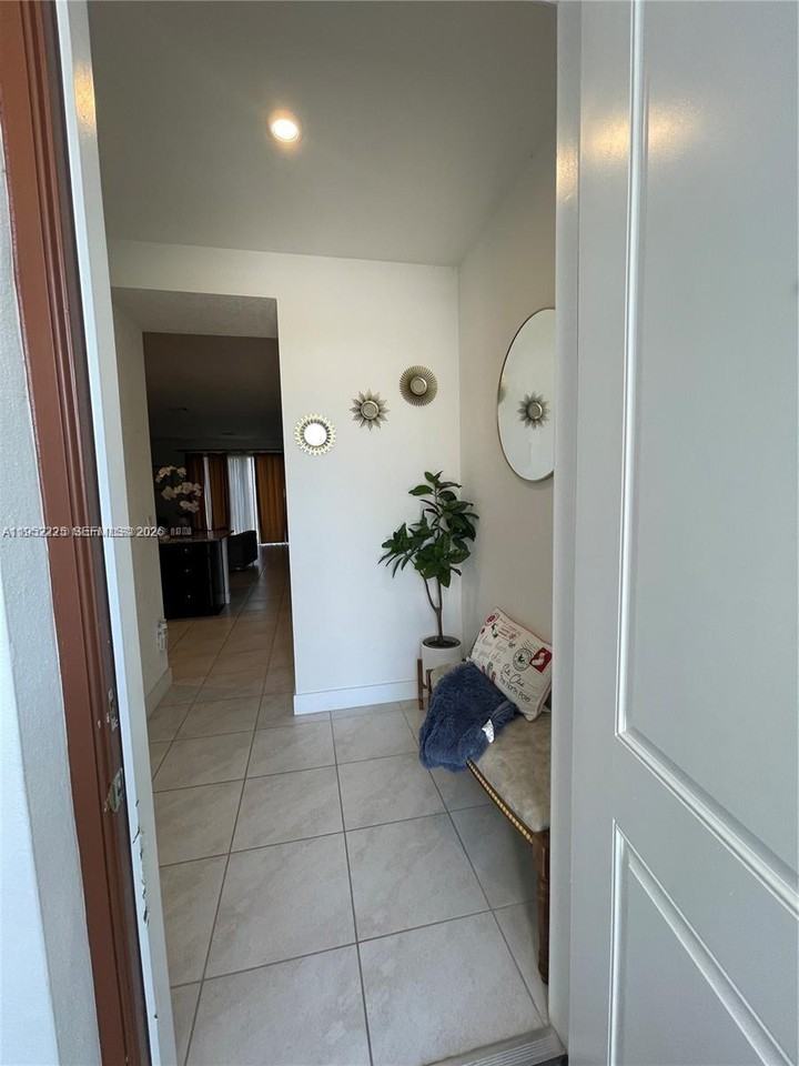 Sw 235th St - Photo 3 of 8