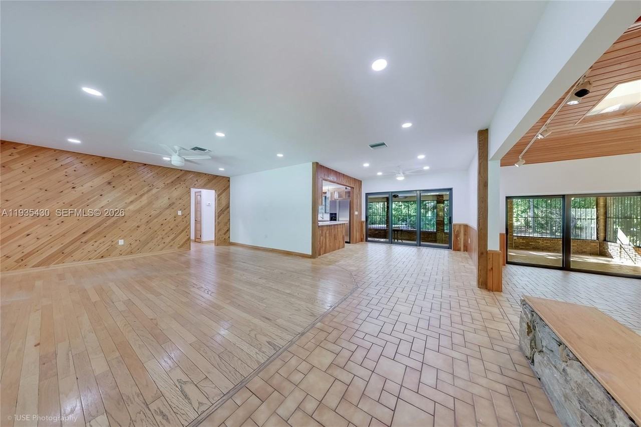 6290 Sw 86th St - Photo 7 of 21