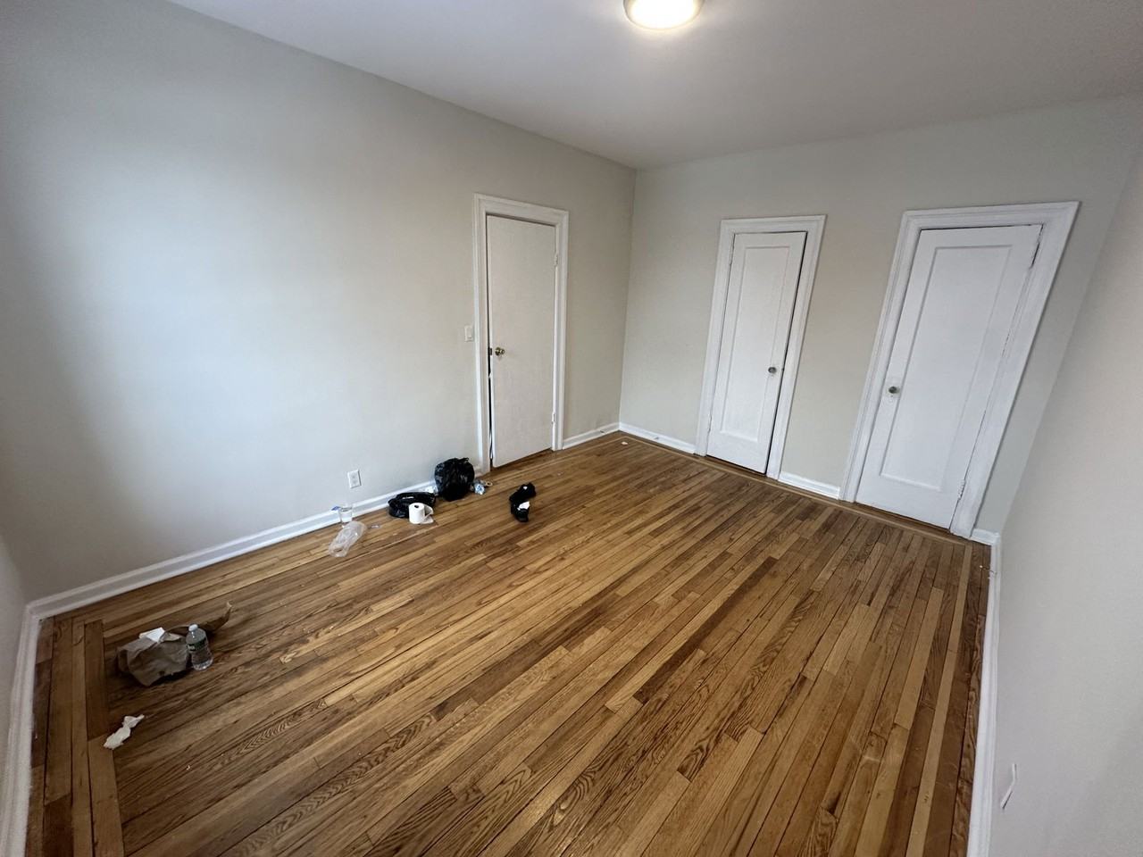 2978 E 196th St - Photo 5 of 8