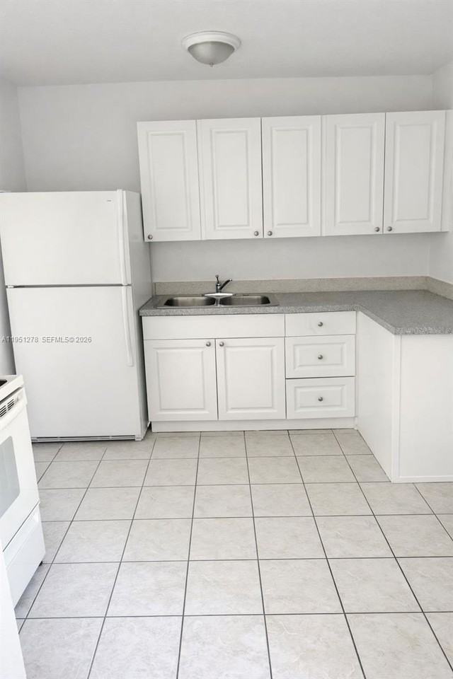 3500 Riverside Dr #2 - Photo 6 of 7