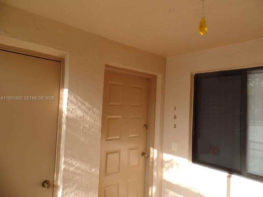 280 Racquet Club Rd #102 - Photo 3 of 45