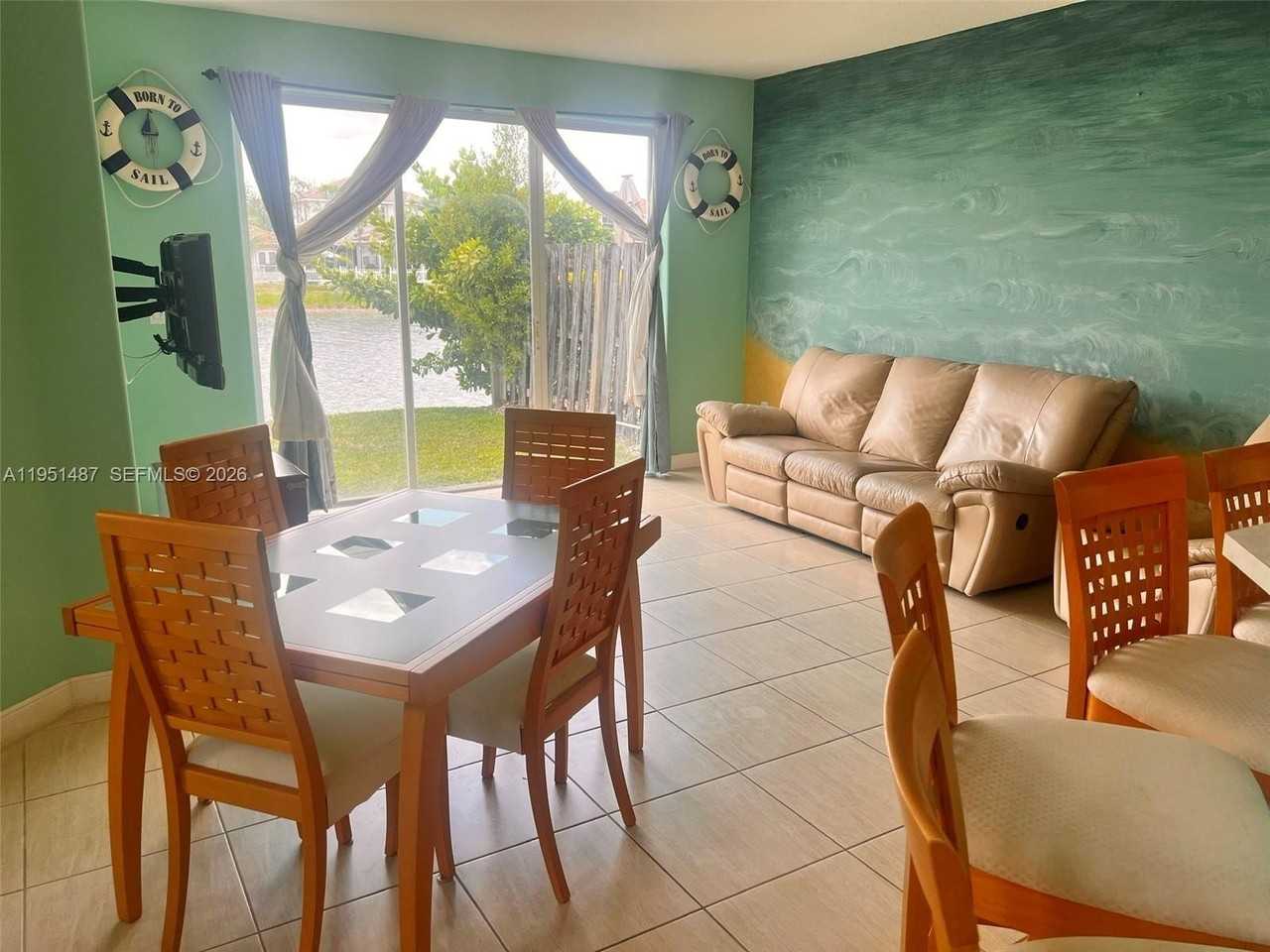 11336 Nw 47th Ln - Photo 3 of 27