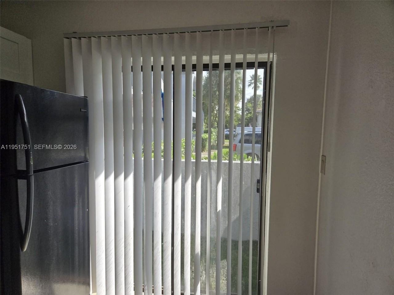 10301 Nw 33rd St #1-2 - Photo 6 of 28