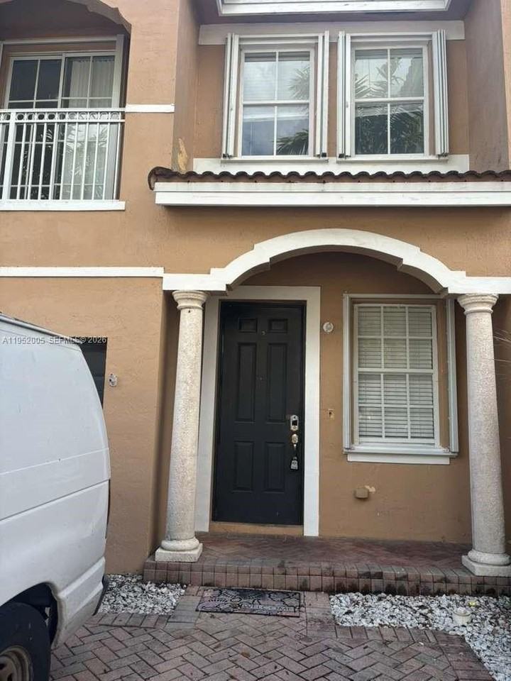 2532 Se 15th Ct #2532