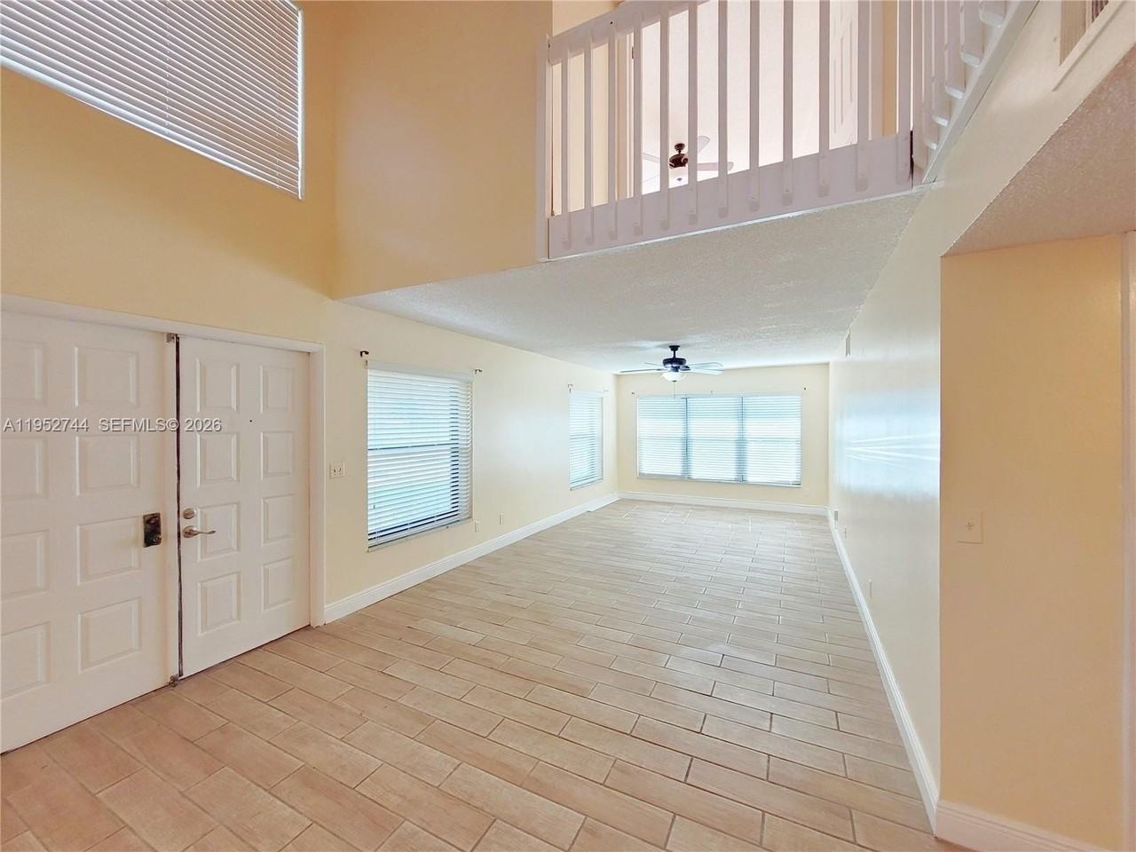 8351 S Coral Cir - Photo 5 of 35