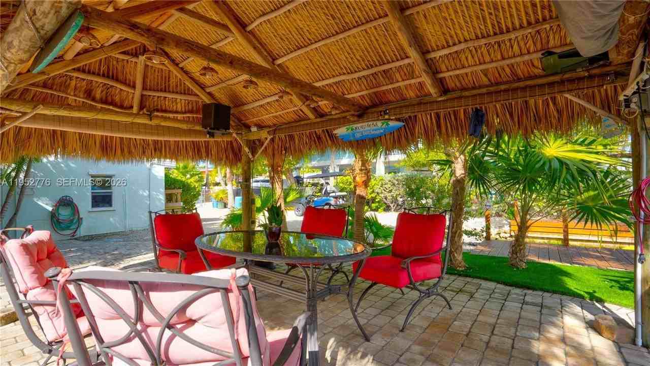 150 Azalea St #150 - Photo 6 of 49