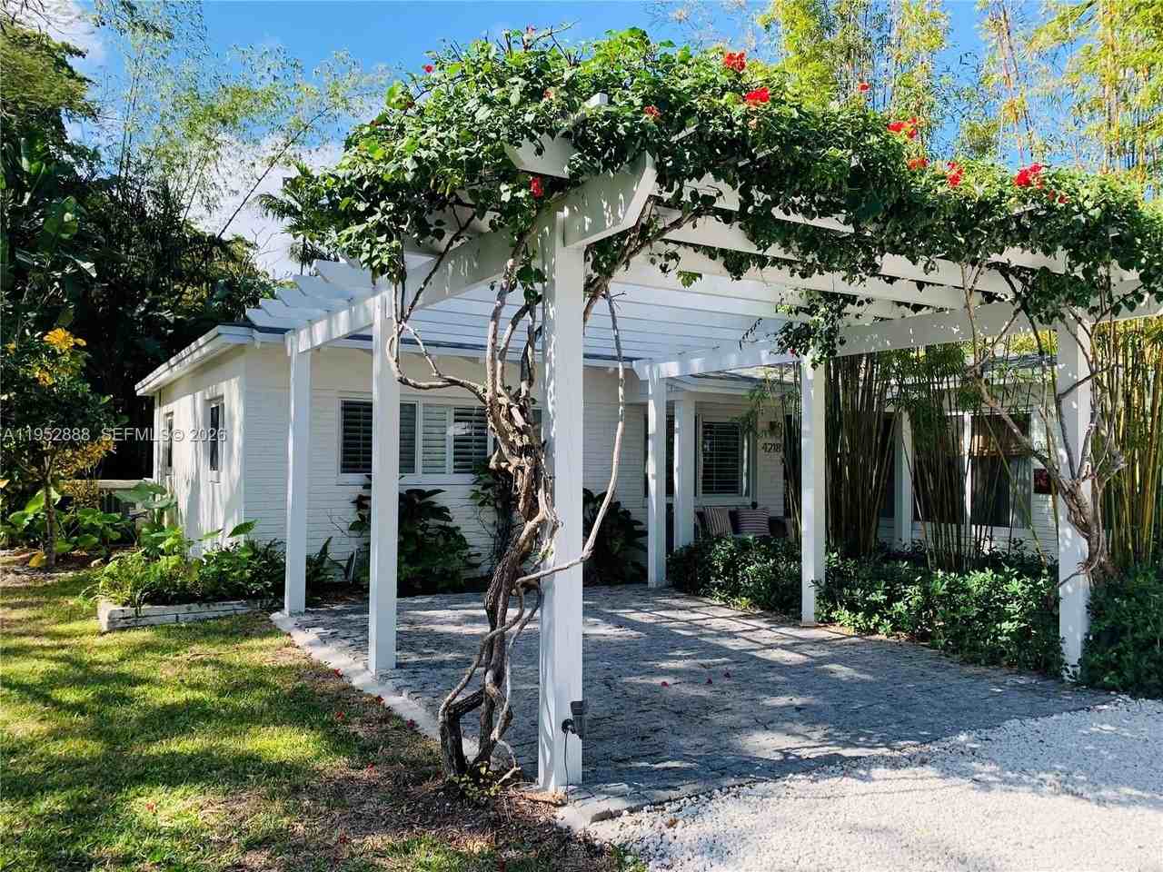 4218 Braganza Ave #4218 - Photo 2 of 19