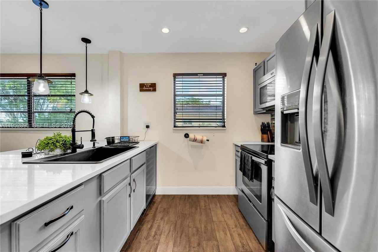 6236 Sw 136th Ct #B208 - Photo 7 of 26