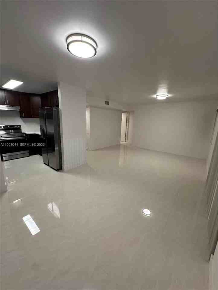 9015 Sw 125th Ave #N209