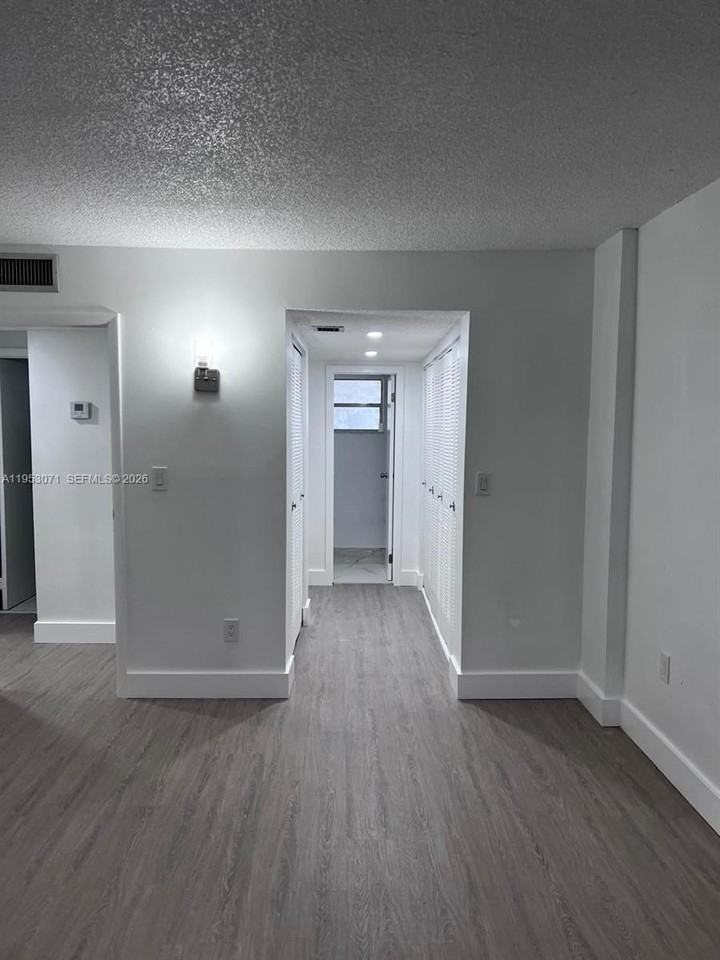 14165 Sw 87th St #D303 - Photo 3 of 6