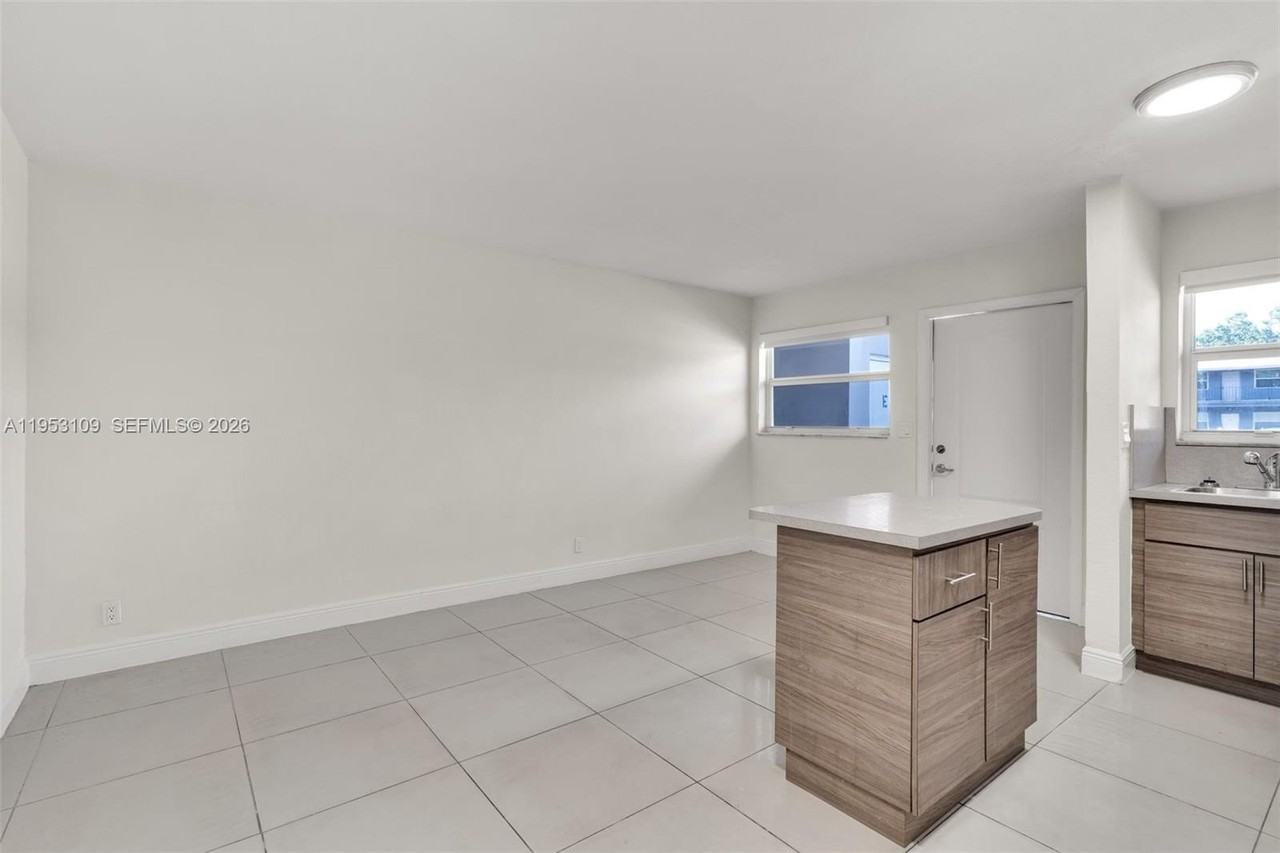 6034 Arthur St #2 - Photo 3 of 8