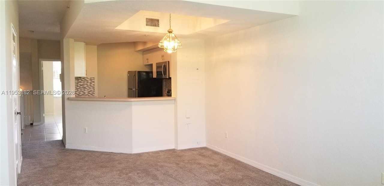 755 Sw 148th Ave #1103 - Photo 6 of 22