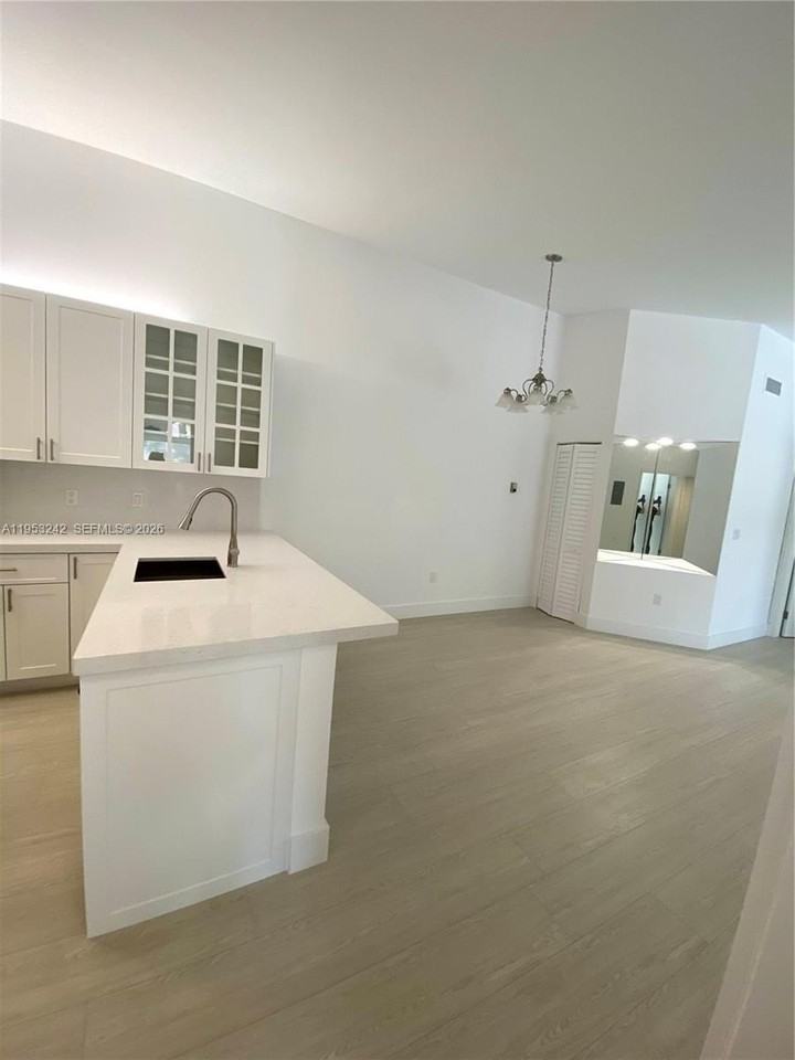 4700 Nw 102nd Ave #204-23 - Photo 3 of 30