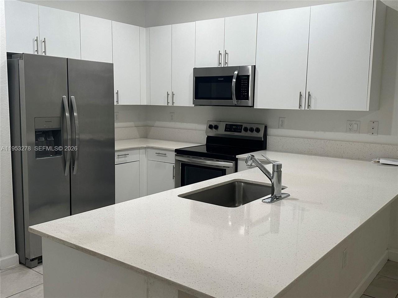 11869 Sw 246th Ter #0 - Photo 4 of 14