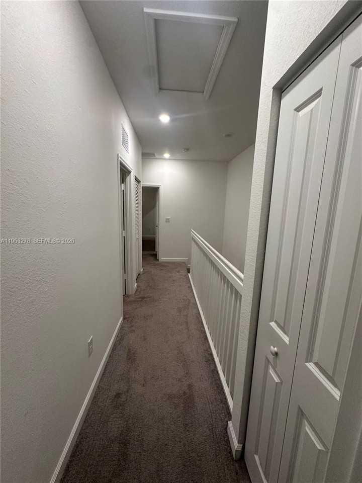 11869 Sw 246th Ter #0 - Photo 7 of 14