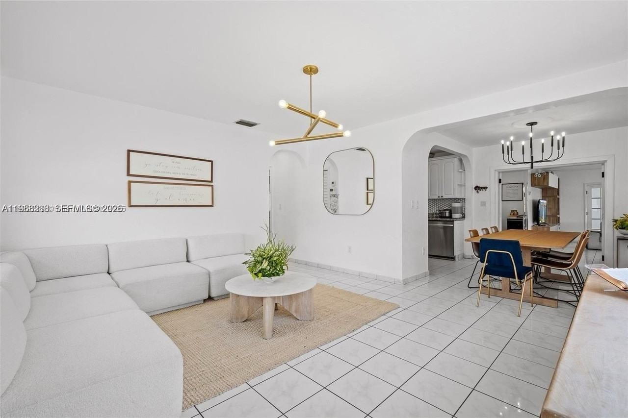 6418 Sw 39th Ter #0 - Photo 6 of 24