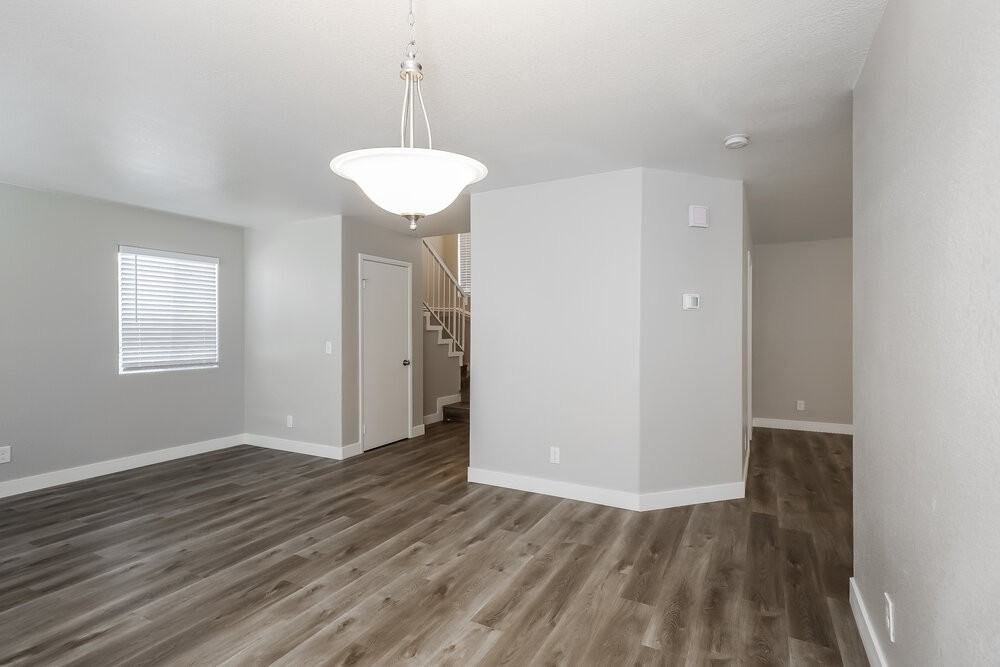 2739 Wild Cactus Ct - Photo 6 of 17