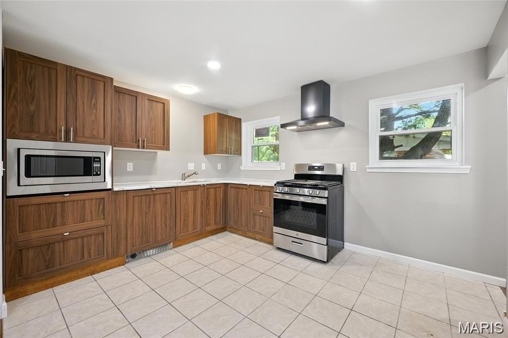 2320 Patterson Rd - Photo 5 of 15