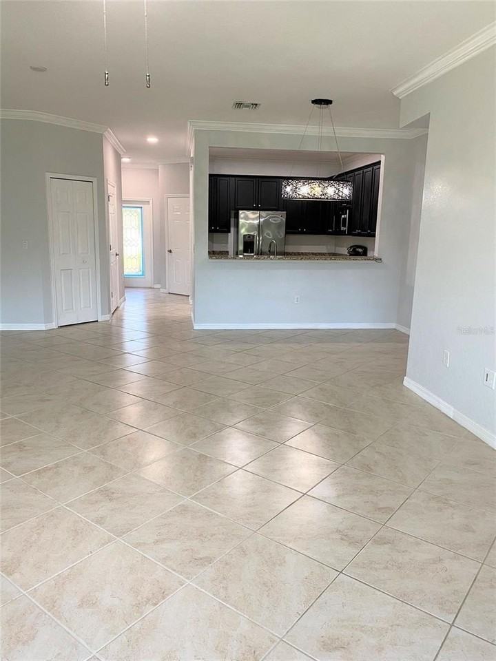 7280 Ketch Pl - Photo 3 of 33