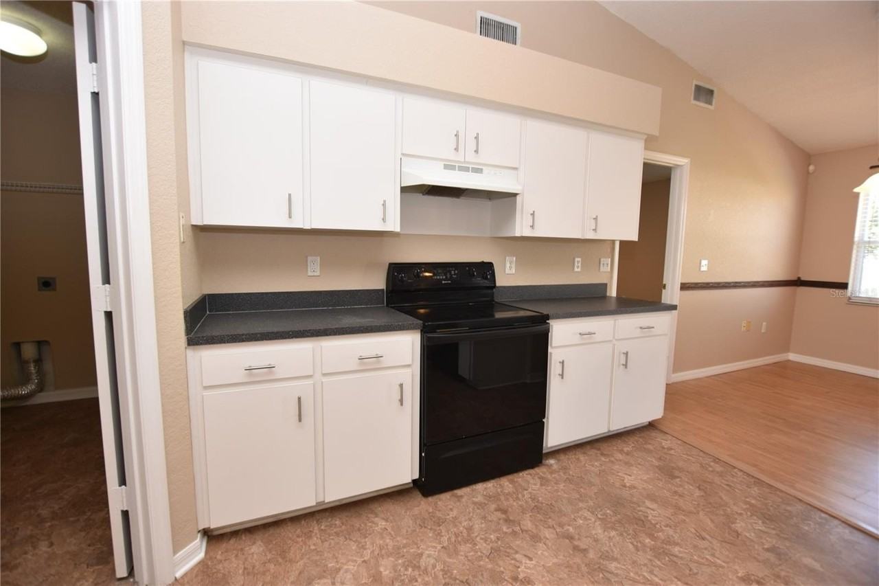 2830 Hickory Ridge Dr - Photo 5 of 23