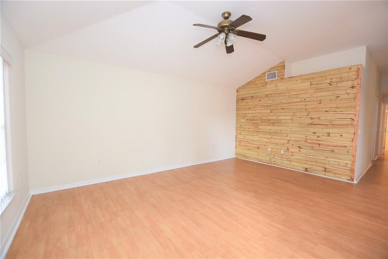 238 Madalyn Ct - Photo 5 of 21