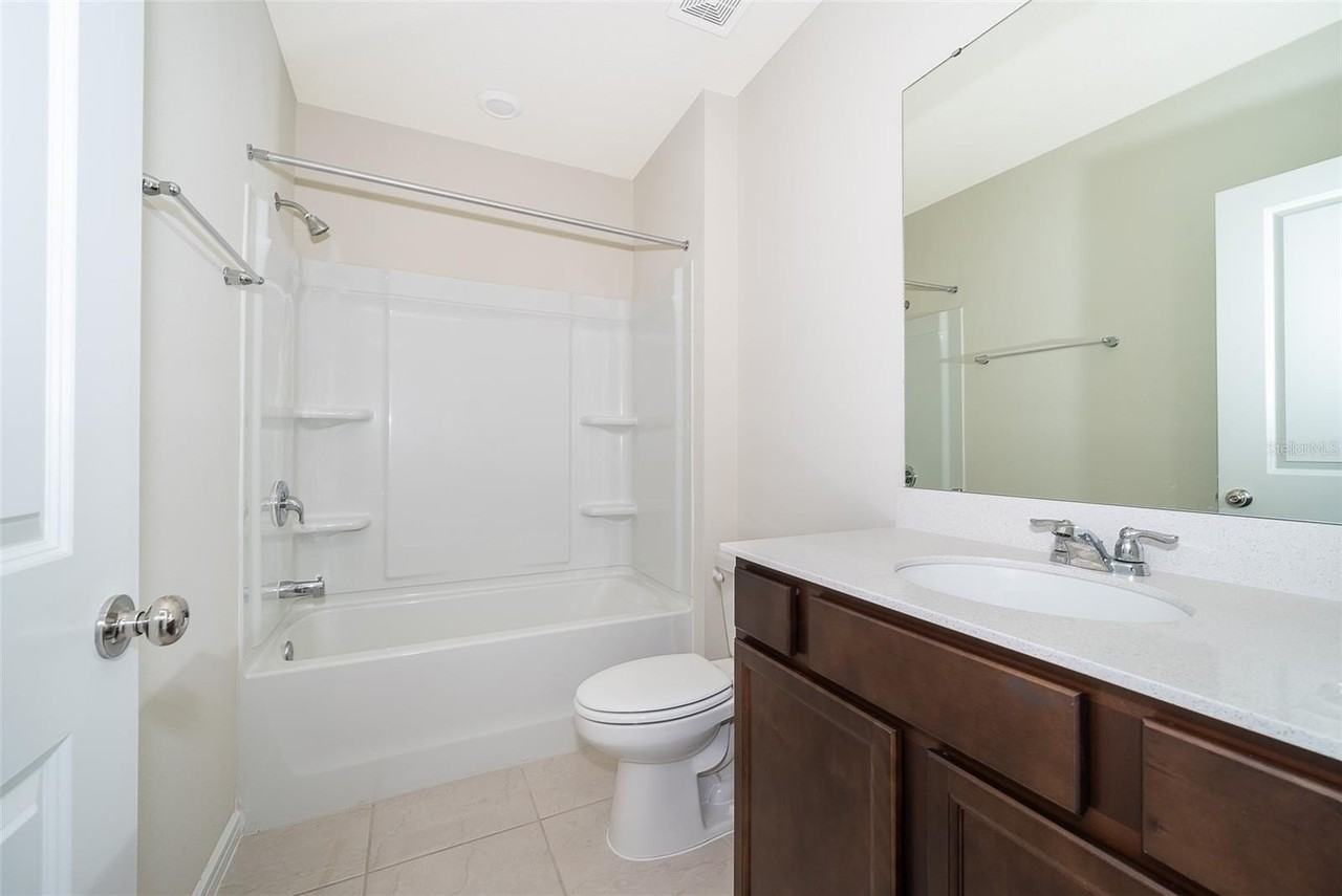 1941 Summer Serenity Dr - Photo 5 of 28