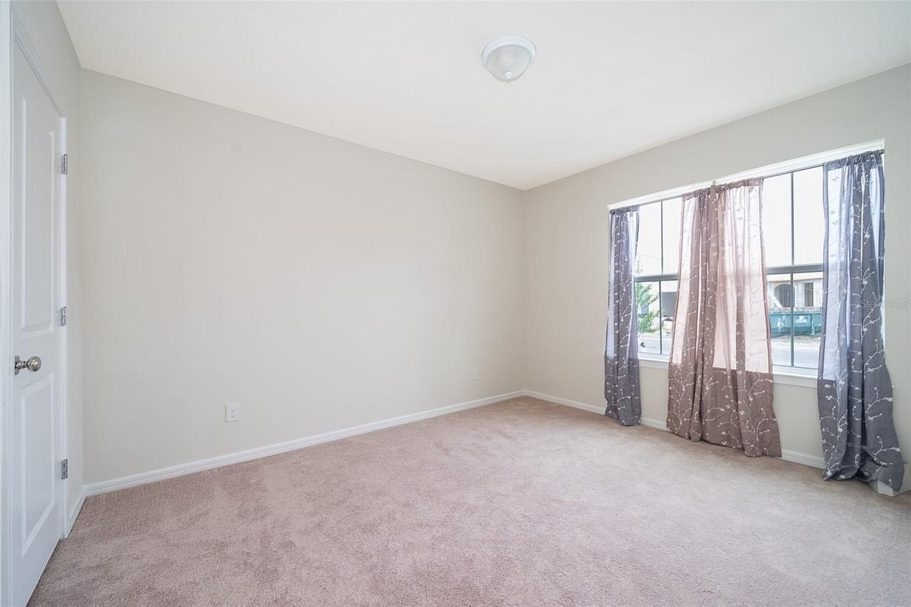 1941 Summer Serenity Dr - Photo 6 of 28