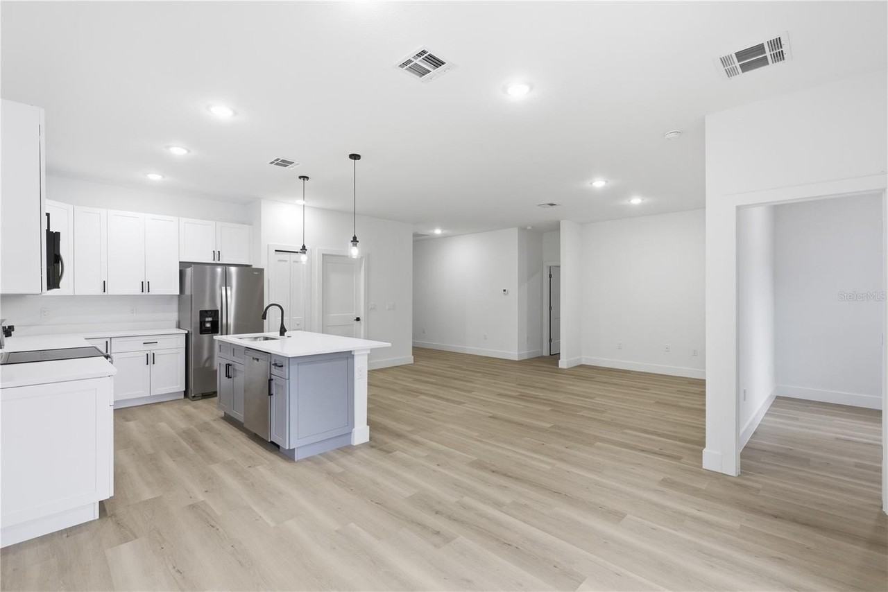 3537 Enid Ln - Photo 7 of 39