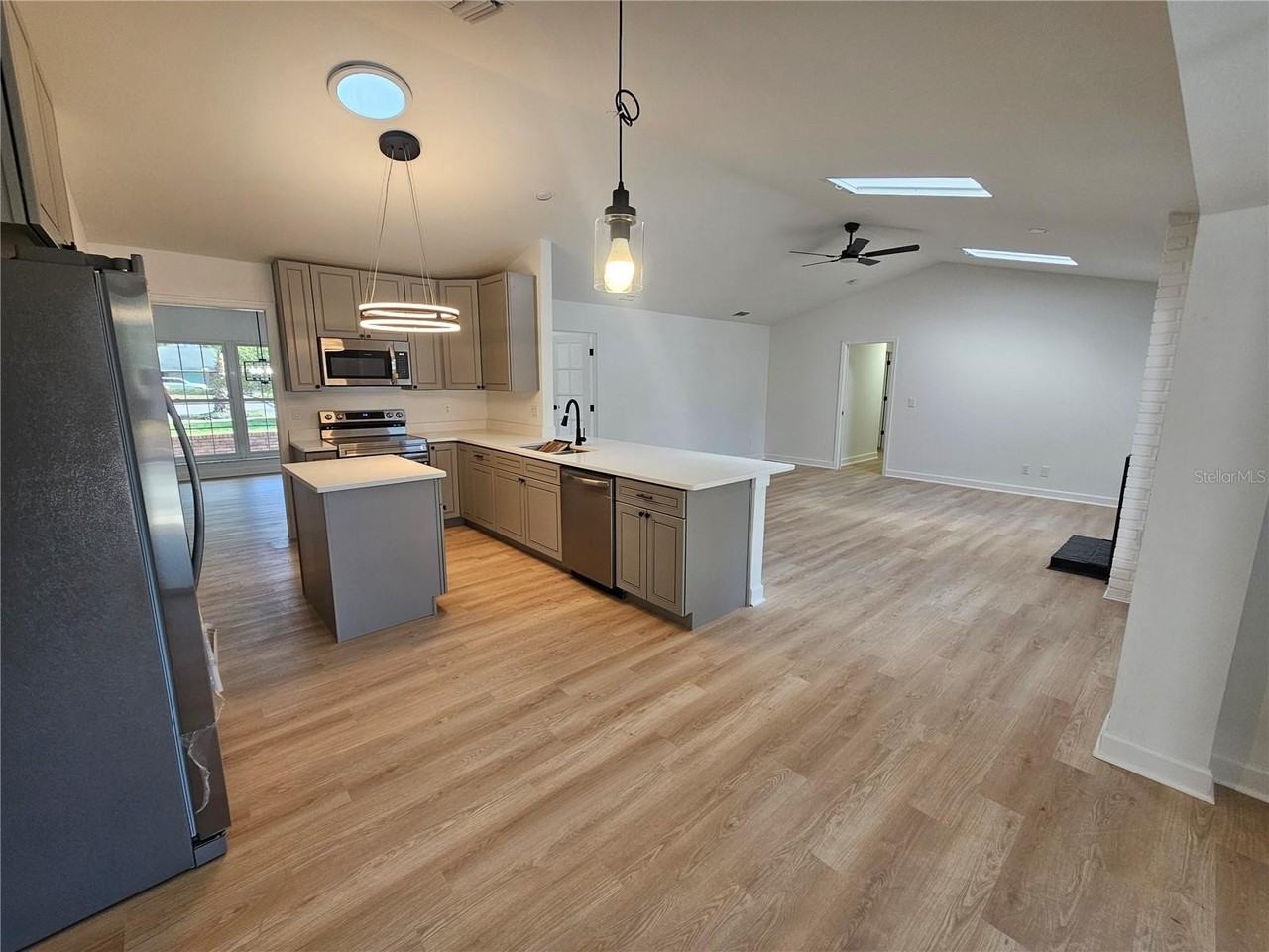 149 Spring Chase Cir - Photo 5 of 21