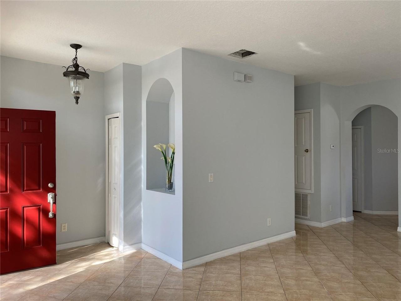 10073 Savannah Bluff Ln - Photo 7 of 22