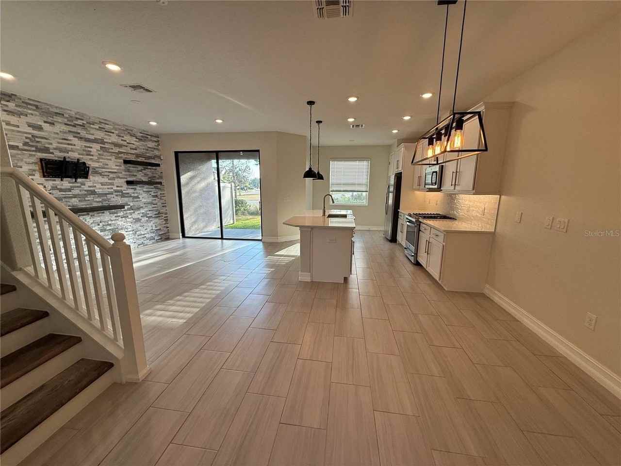 4841 San Martino Dr - Photo 3 of 38