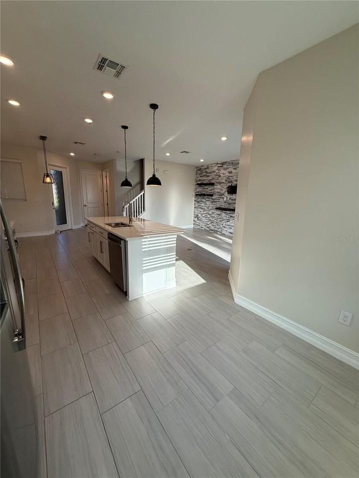 4841 San Martino Dr - Photo 4 of 38