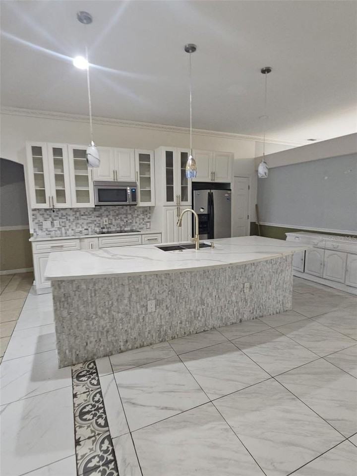 807 Massy Ct - Photo 5 of 13