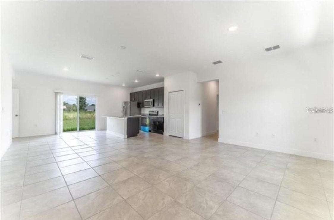 3389 Sw 126th Lane Rd - Photo 2 of 25