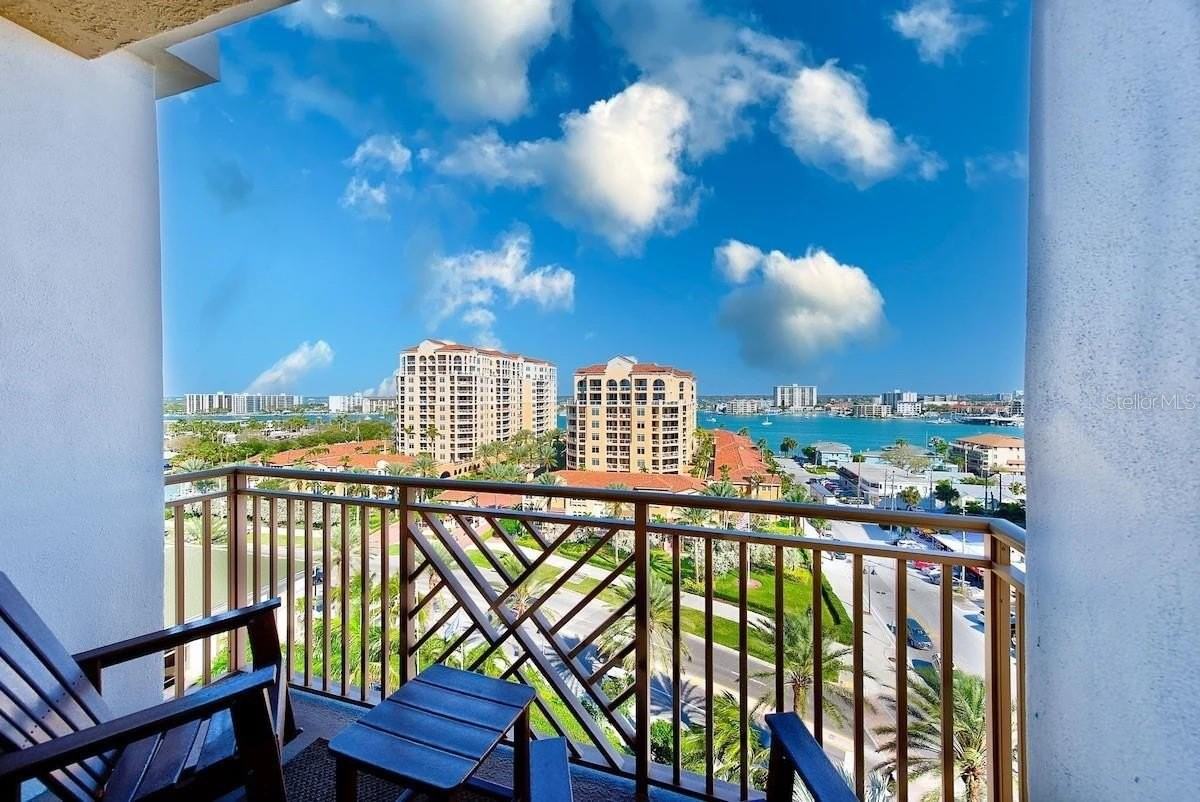 500 Mandalay Ave #712 - Photo 2 of 11