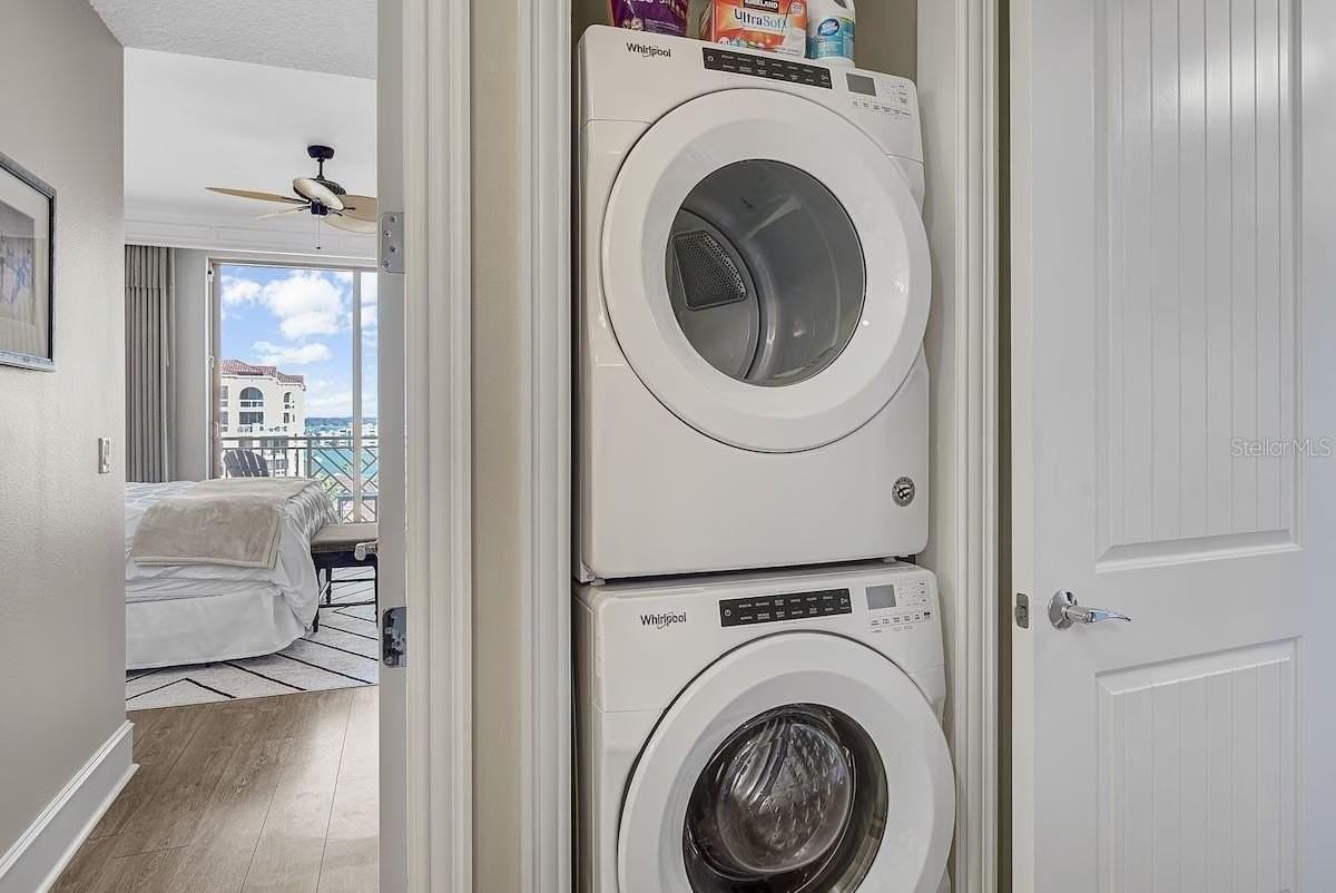 500 Mandalay Ave #712 - Photo 5 of 11