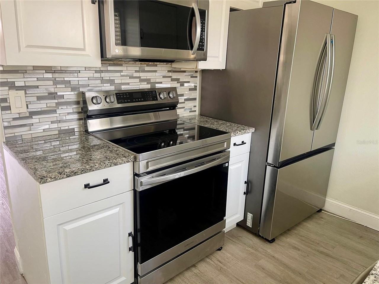 4138 Westgate Rd - Photo 3 of 29