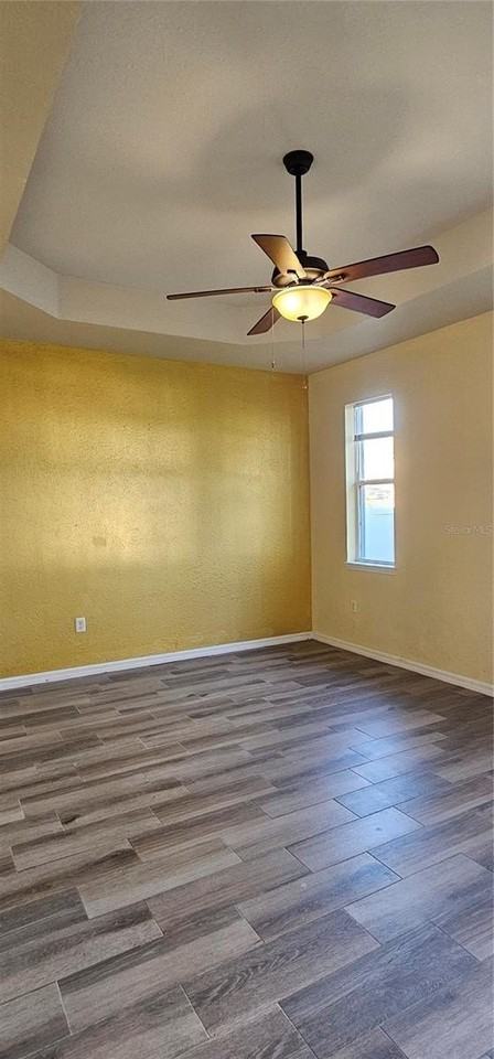 1011 Costa Mesa Ln - Photo 5 of 8