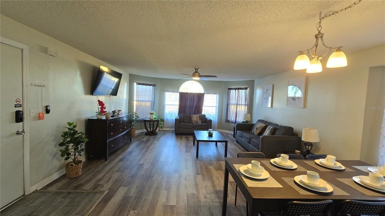 2729 N Poinciana Blvd #117 - Photo 7 of 21