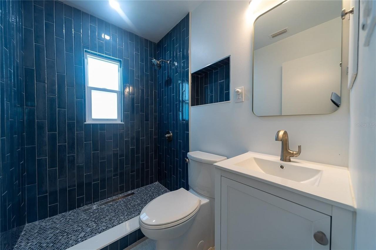 2004 1st St Se - Photo 4 of 18