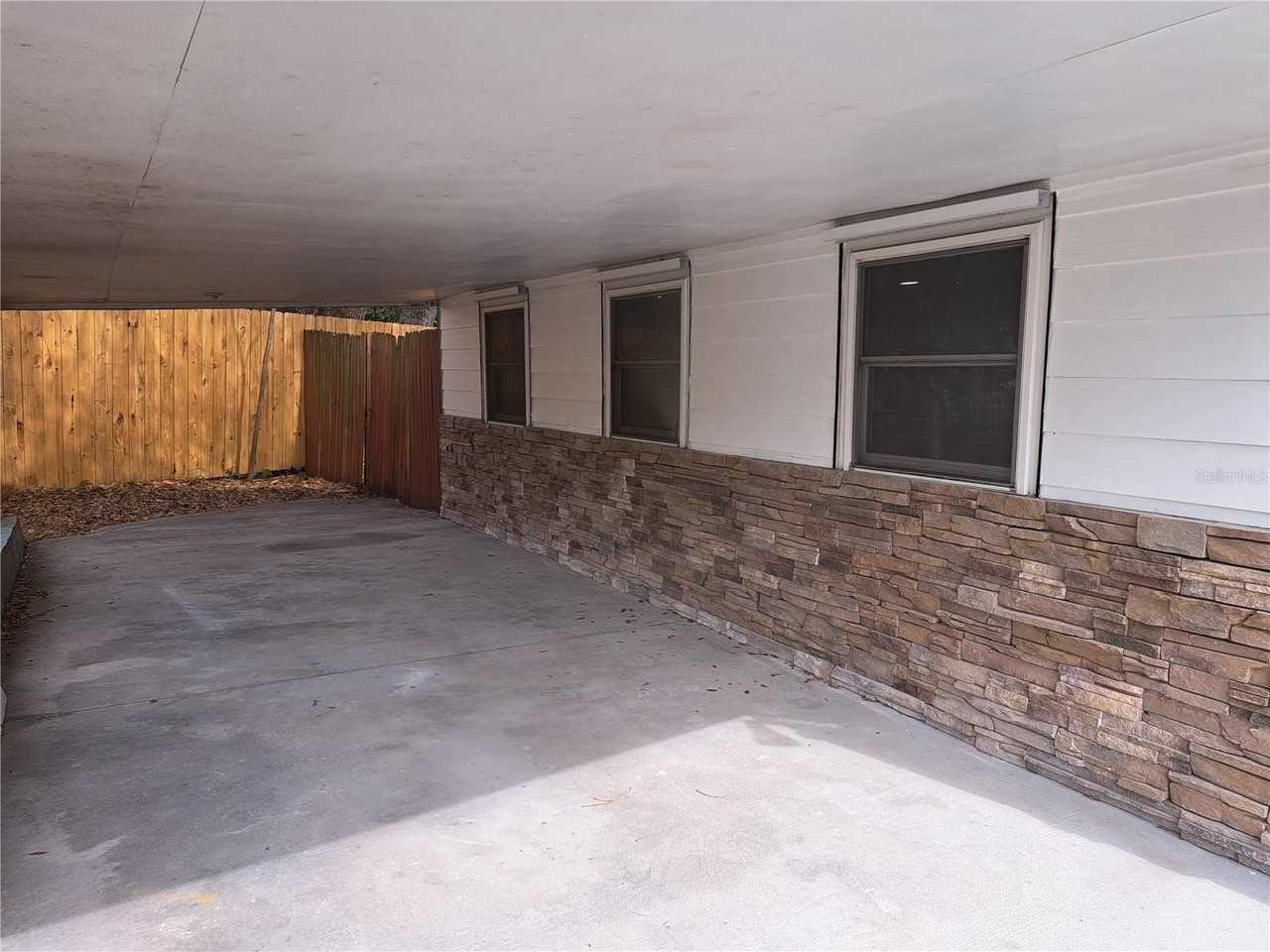 1040 65th St S - Photo 3 of 39