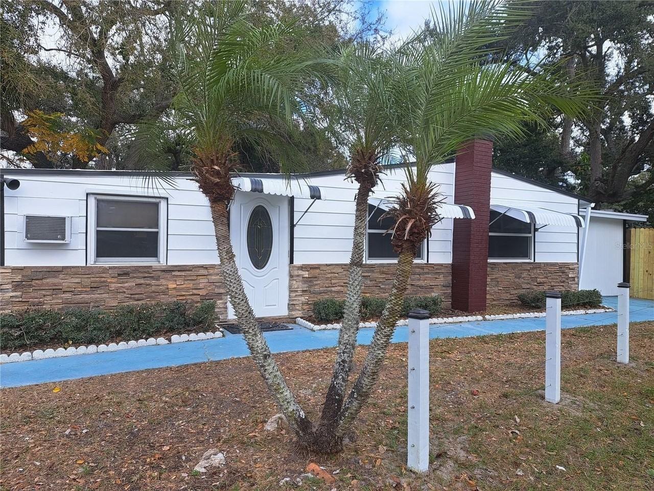 1040 65th St S - Photo 4 of 39