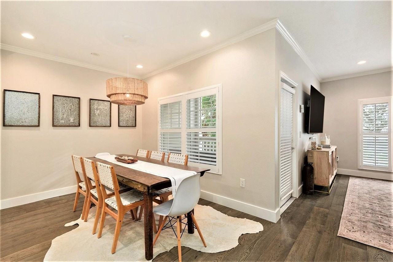 801 S Oregon Ave #A - Photo 7 of 26