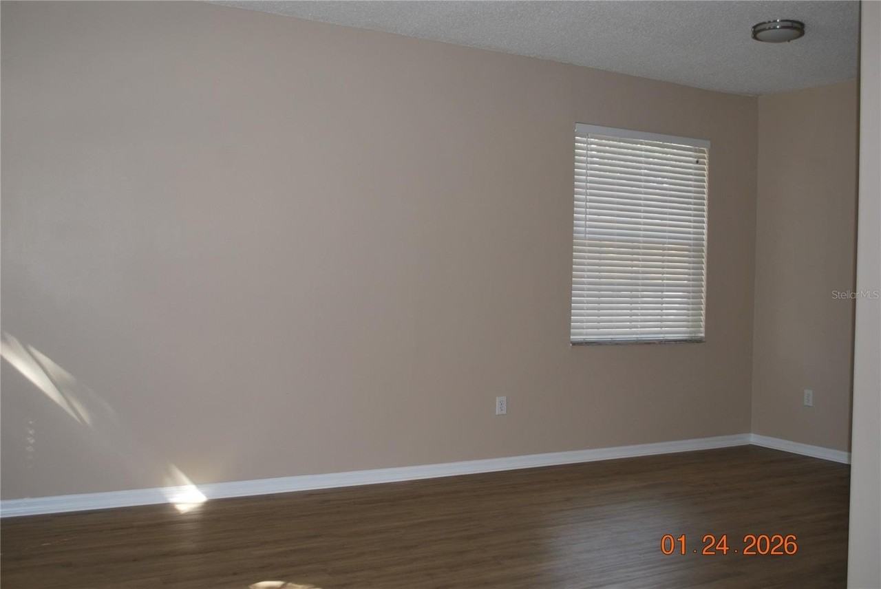 909 Grand Canyon Dr - Photo 4 of 22