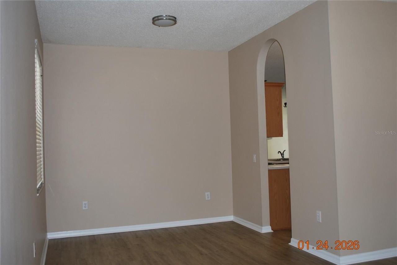 909 Grand Canyon Dr - Photo 5 of 22