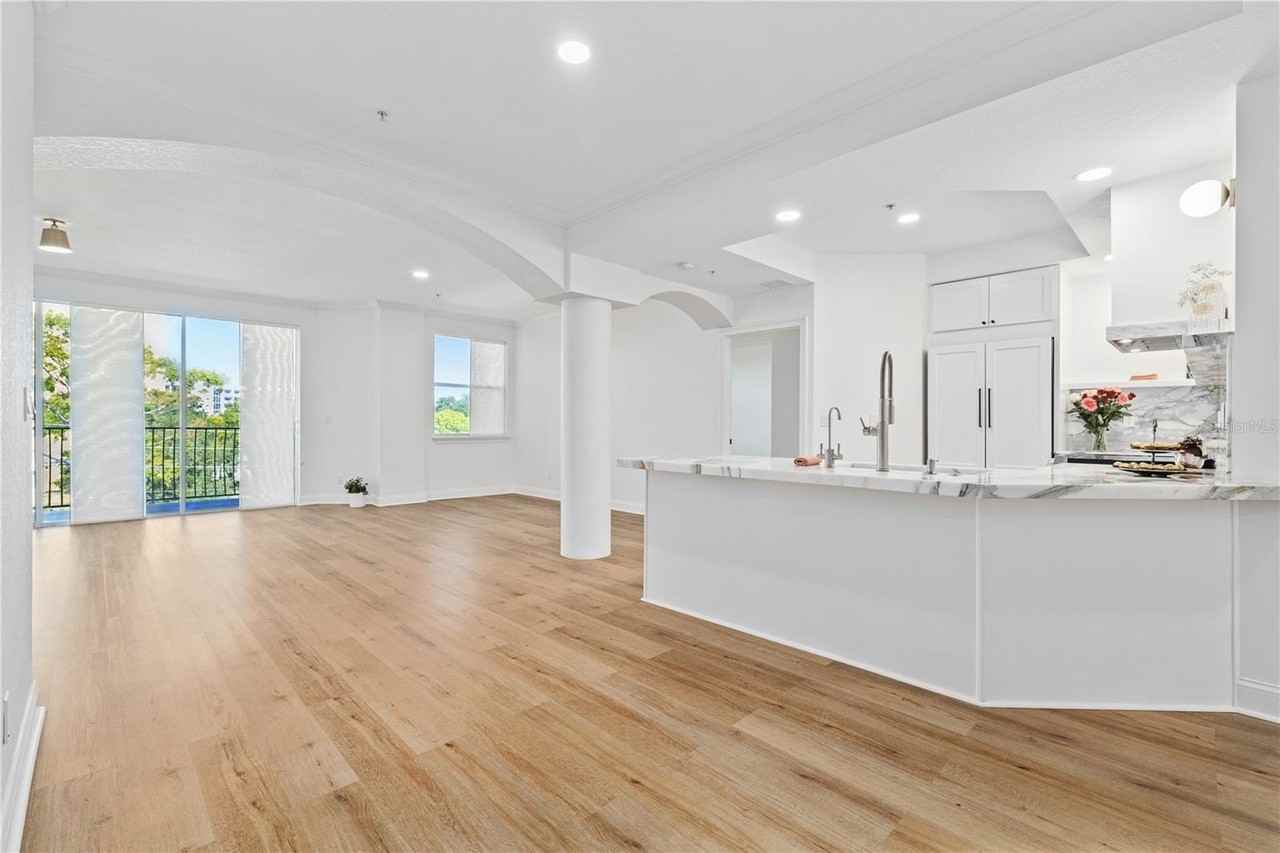 750 4th Ave S #405D - Photo 3 of 18