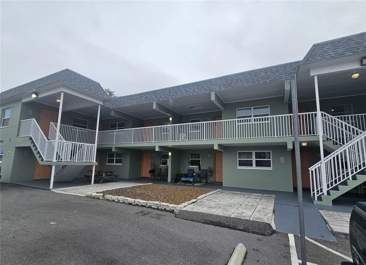 2035 Alpine Rd #4 - Photo 3 of 18