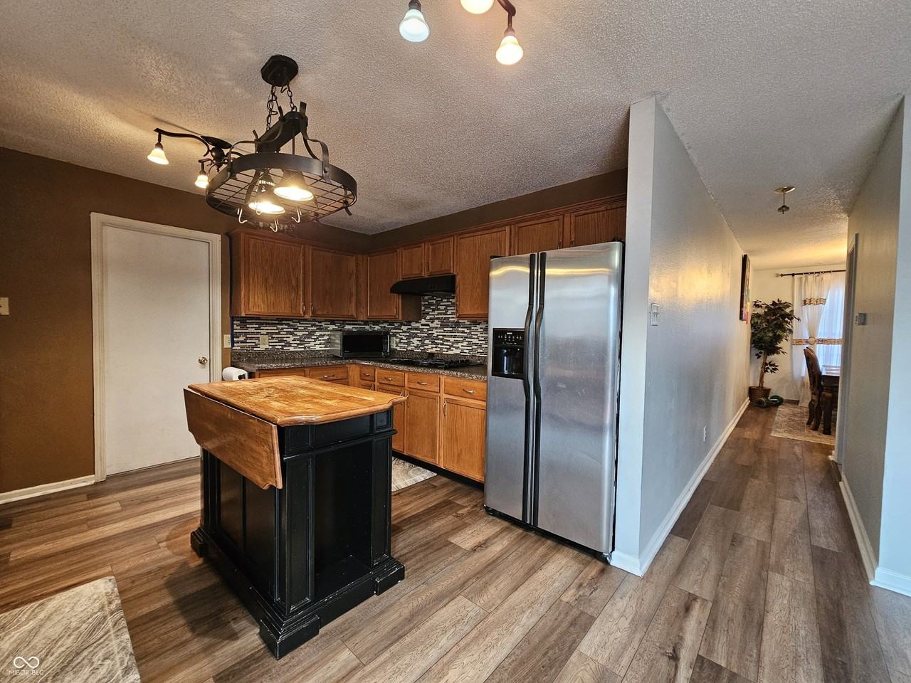 10633 Cyrus Dr - Photo 6 of 26