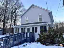 featured image of 13 Herlings Rd