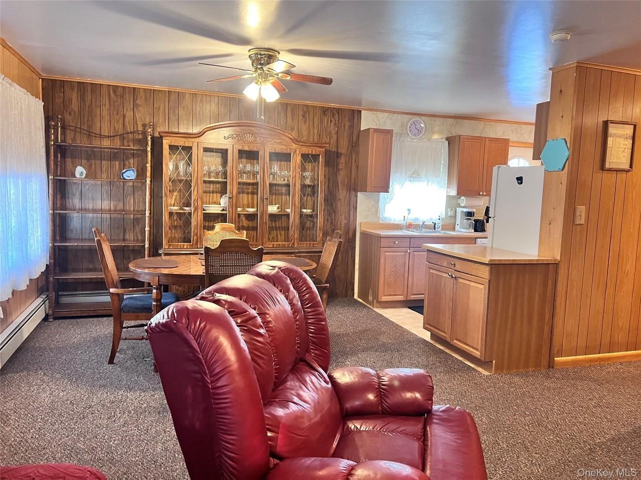 13 Herlings Rd - Photo 6 of 33